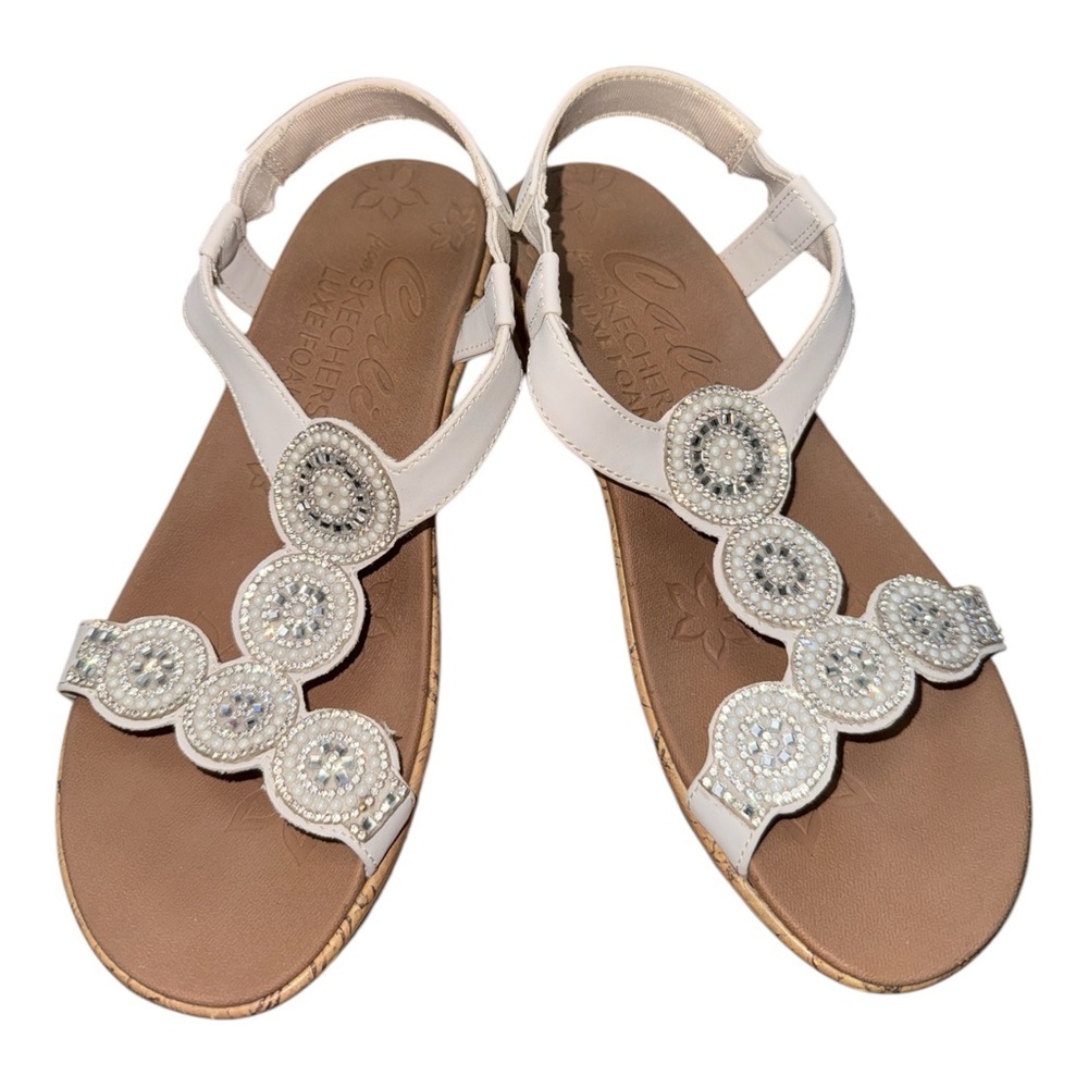Skechers White and Brown Sandals with T-Strap Design